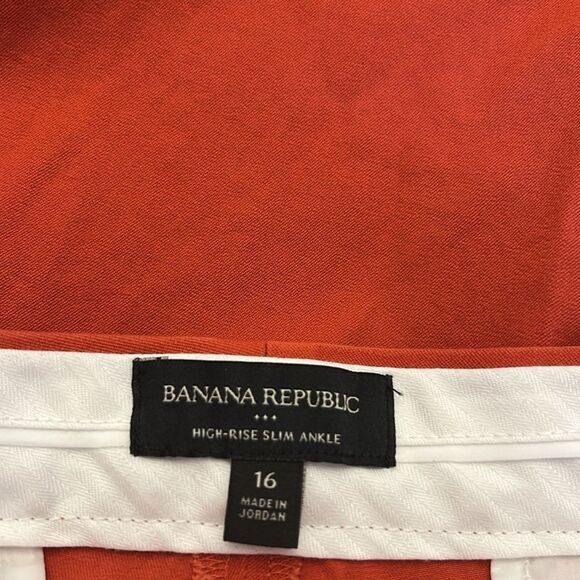 Banana Republic Burnt Orange High Rise Slim Ankle pants Size 16
EUC - Picture 6 of 7